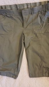 Gloria Vanderbilt pants